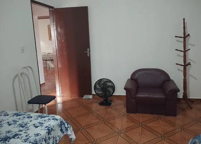 2 Camas de Solteiro SOBRADO