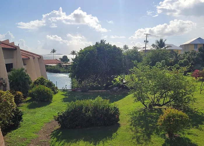 Sea Turtle Condo With Loaded Amenities