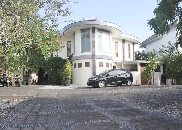 Luz_Ita Sunshine Villa