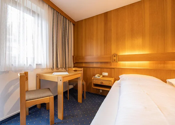 Pension Haus Riedlsperger