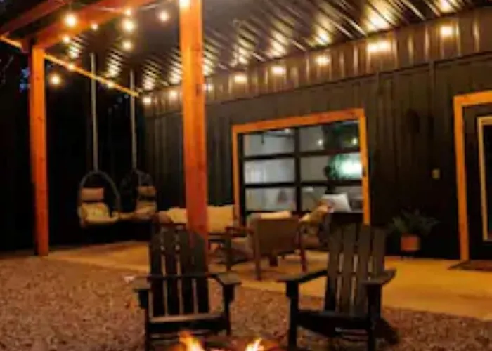 The Hillside Retreat - Cozy Container Home With Hot Tub And Fire Pit