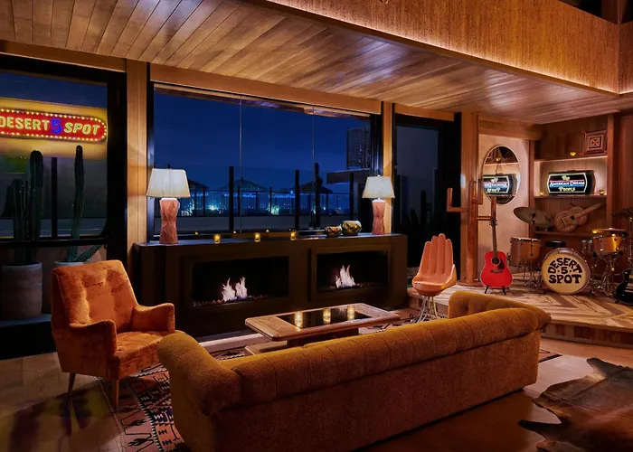 HOLLYWOOD VOLUME, a Tribute Portfolio Hotel Los Angeles