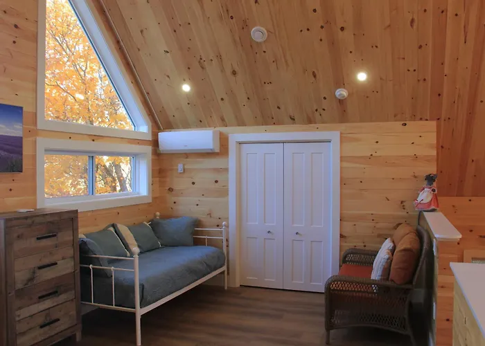 Avonlea Forest Hill Cottages