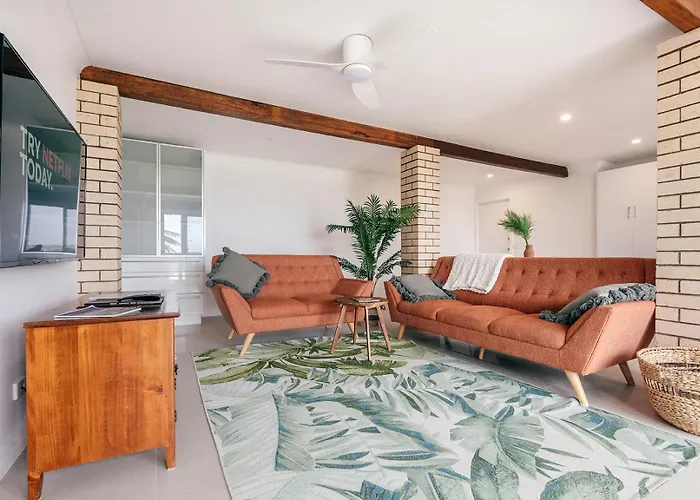 Wave Cave Suite