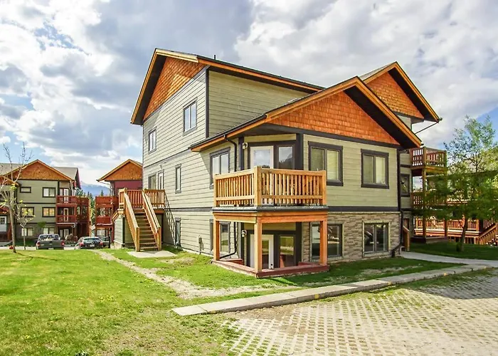 Stylish And Comfy 2Br Condo Near Hot Springs