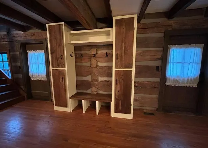 The Hilltop Cabin