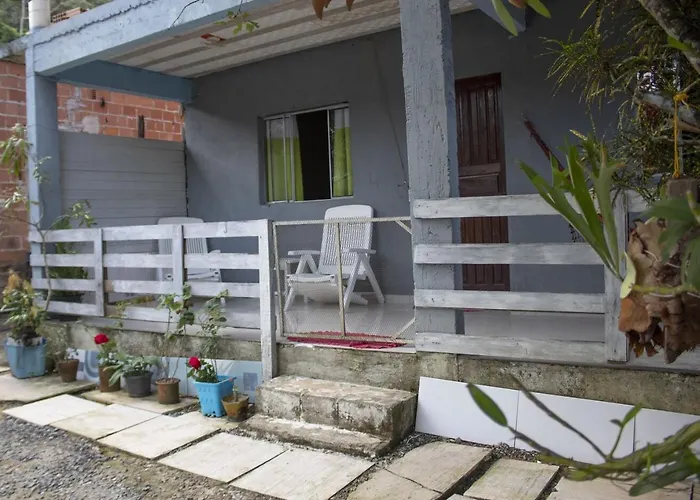 Paraty Casa equipada a 10 min do centro histórico
