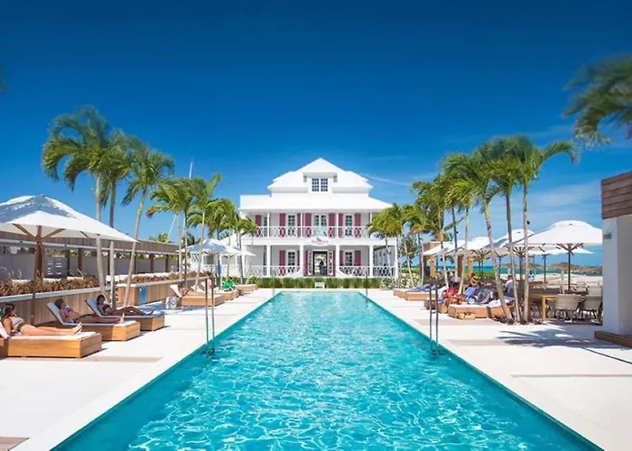 4-Bedroom House In Delightful Palm Cay