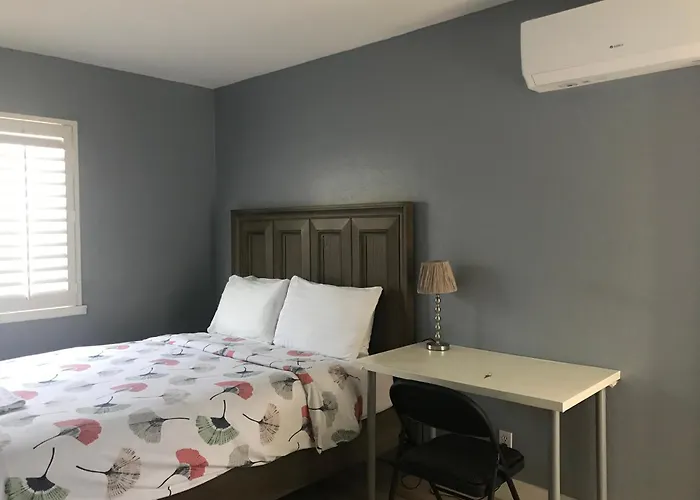 Room2