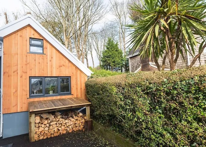The Langland Loft - Tiny Home
