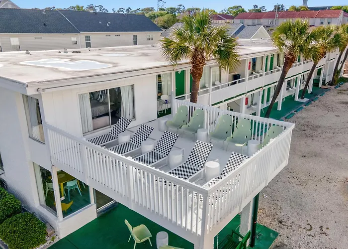 Rr Beach Club