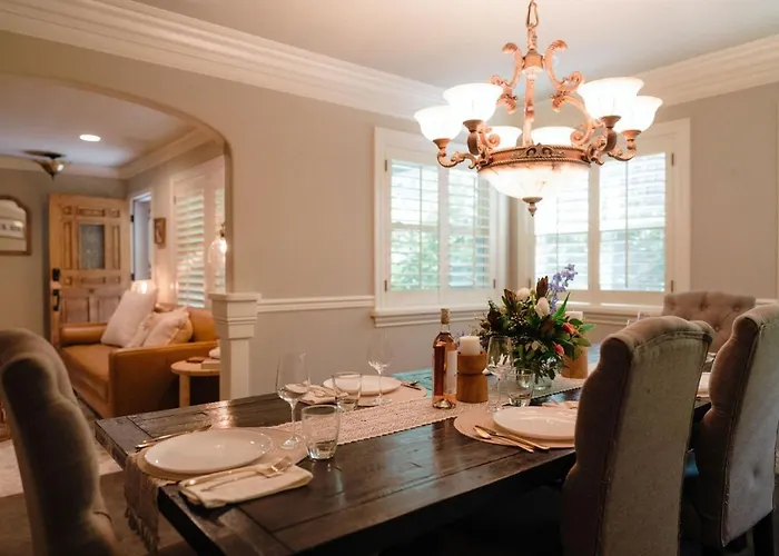 Luxury House Walk To Downtown Or Pioneer Park