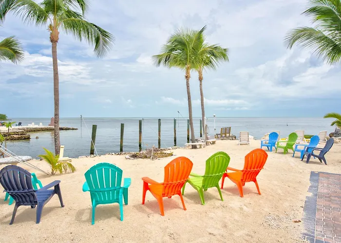 Aqua Lodges At 47Th Street