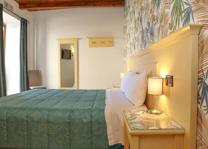 Duomo Apartments Cefalu