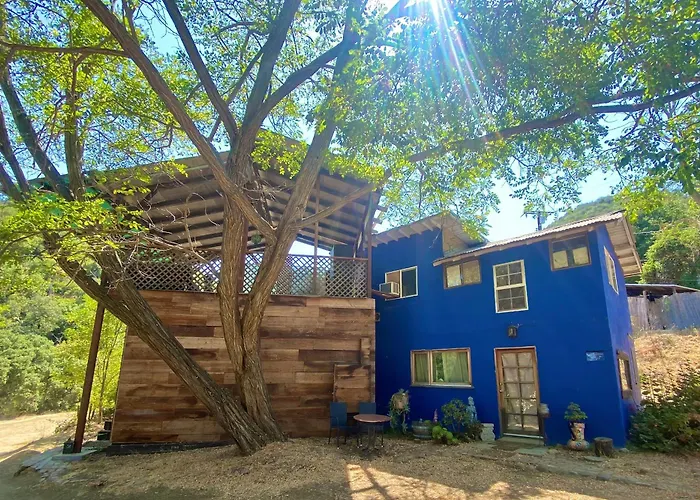 Topanga Panoramic View Loft With Trails & Creeks