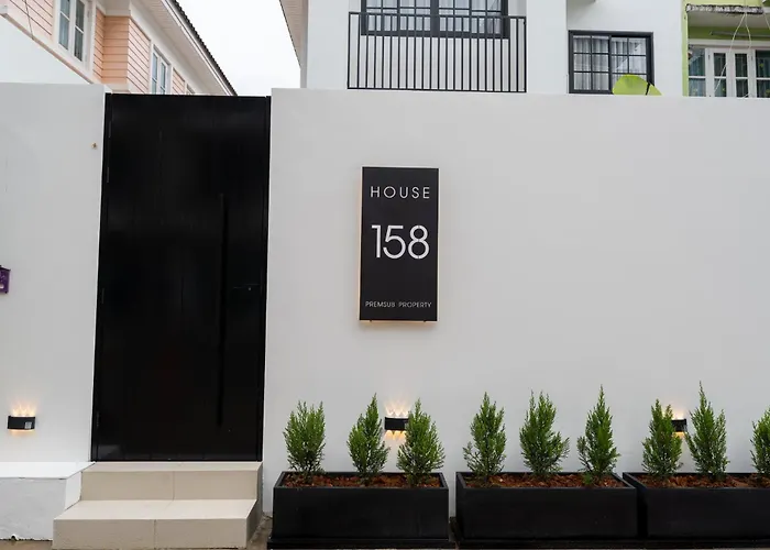 House 158 Patong Pool Villa 4Br Near Beach