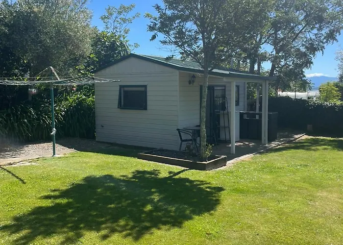 Guest House In Tahunanui