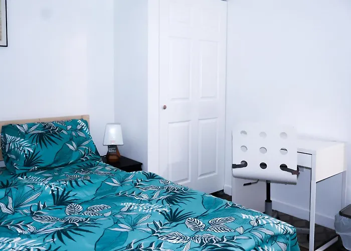 Peaceful Stay Near Transcona Trails