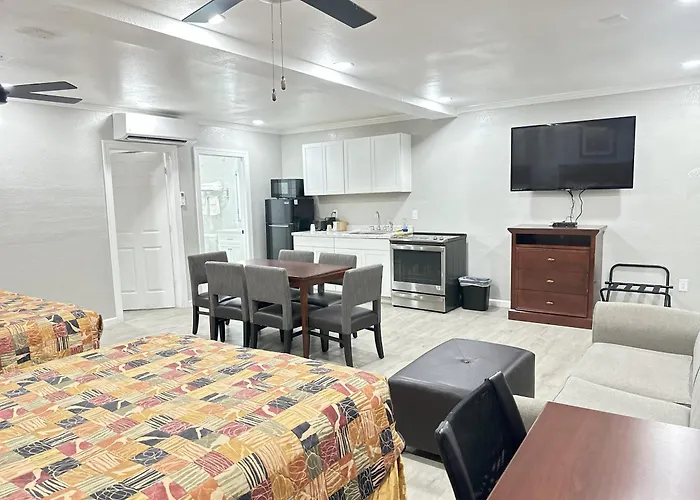 Sunshine Inn & Suites Venice, Florida
