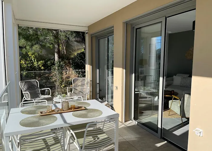 Appartement De Luxe Eze Village Vue Mer Avec Piscine