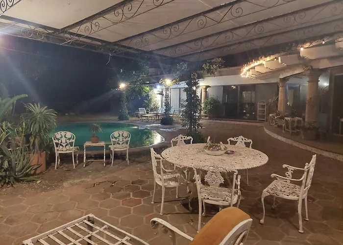 Residencia Casa Del Roble 1