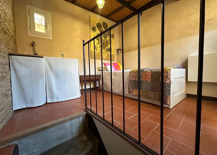 Tarraco Cathedral Cottage