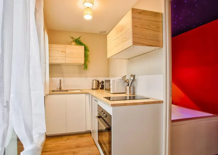 Maisonnette Relaxante, Balneo & Confort, Proche De La Gare