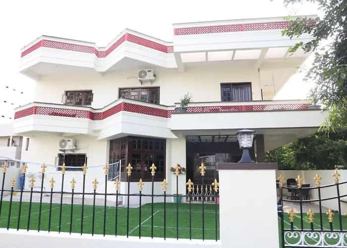 Signin Homestay 888Six6Six0628 Efs Master Bedroom