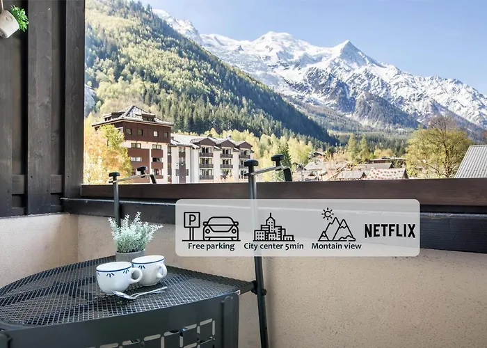 Au Pied Du Mont-Blanc - Chamonix