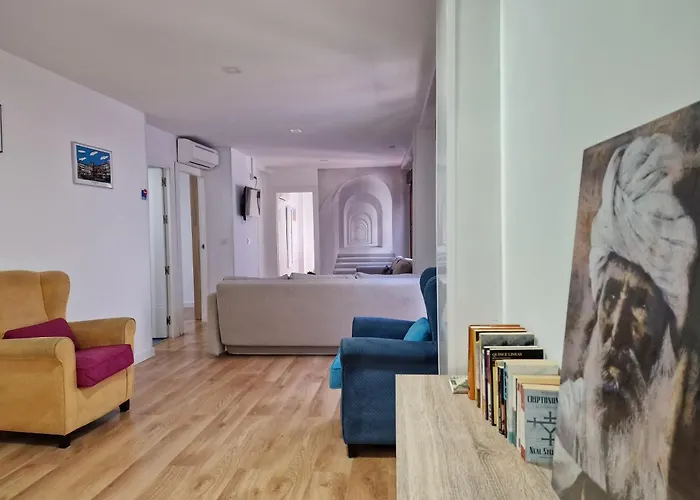 Nasrid Panorama - Casa Con Terraza 360 º, 4 Dormitorios Y Parking Gratis