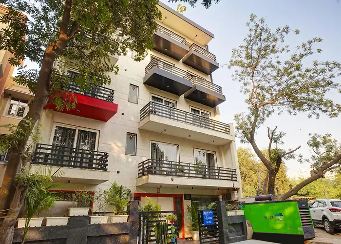 Rjk Sector 49 Residency Near Huda Metro Station