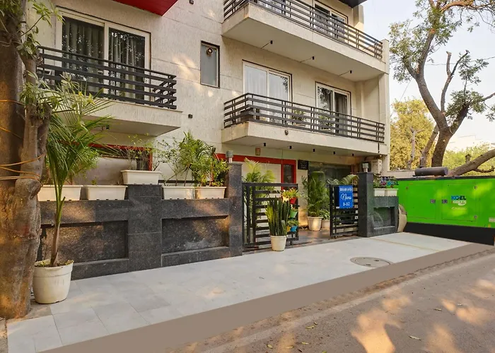 Rjk Sector 49 Residency Near Huda Metro Station