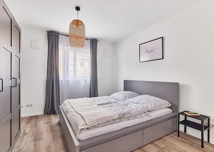2 Zimmer, Ruhige Lage, Netflix