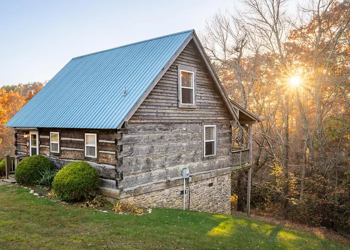 Gorgeous Log Cabin - Wineries, Dan River, Hiking