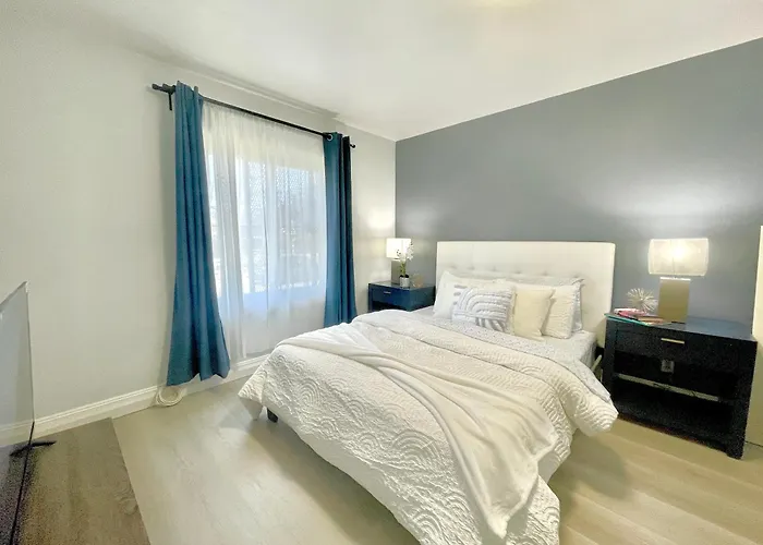 Remodeled Private Master Suite - 5Min To Muni, Mall & Parks