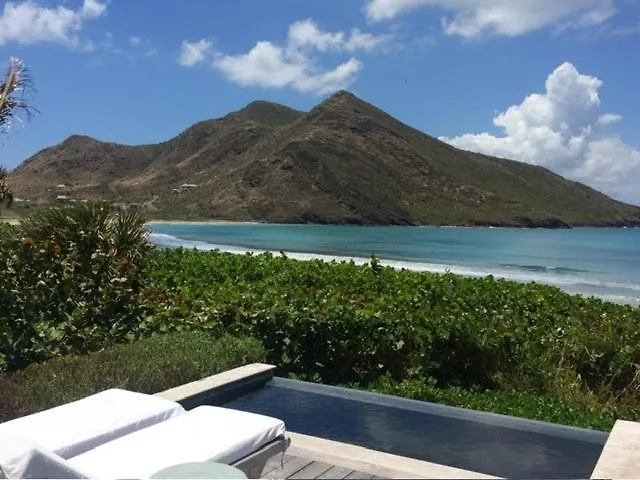 Oceanfront Beach House - Rate Special- Valentines On Beach W Club Access Tennis King Bed