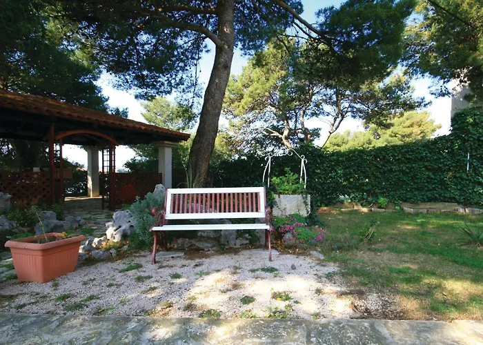 Holiday Home Brodarica 2