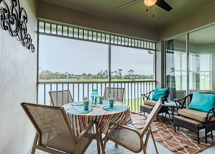 Greenlinks Golf Villa At Lely Resort
