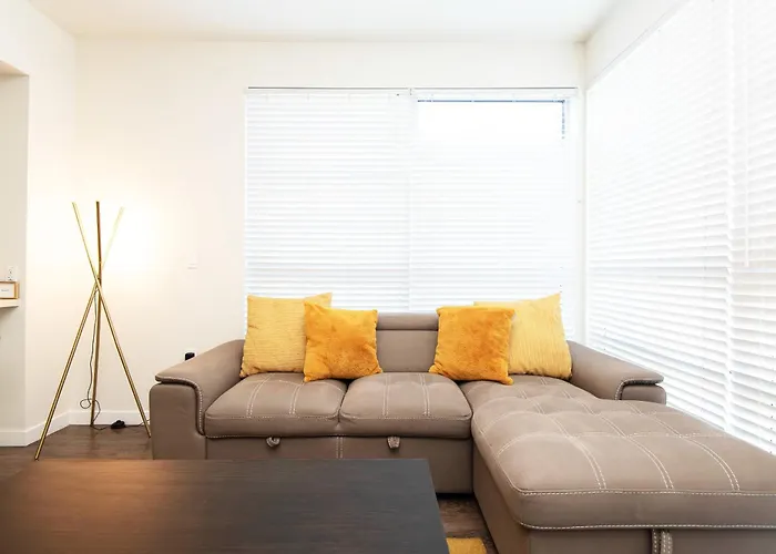 Viewpoint Suites