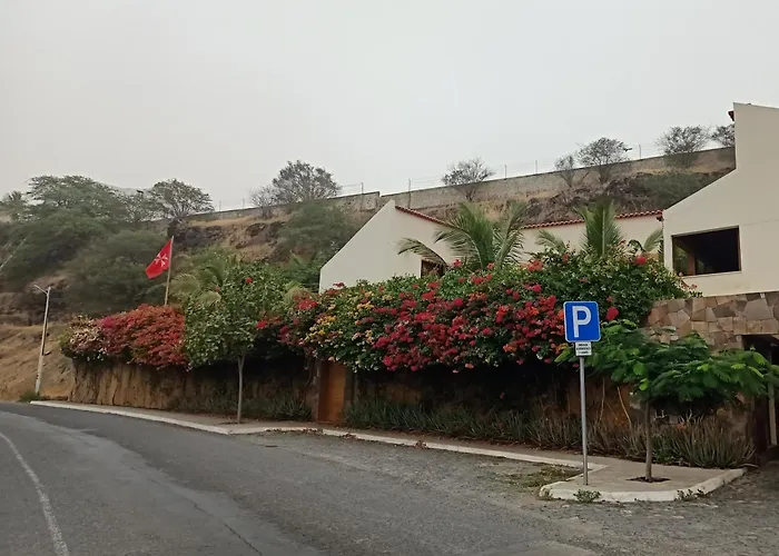 Casa Das Buganvilias