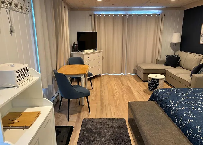 Shanty Creek, Condo, Golf ,Sleeps 4, Pets Welcome!