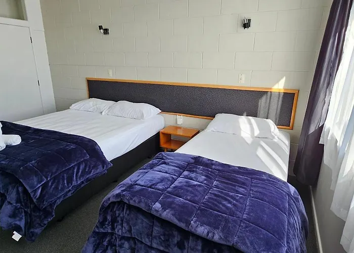 Endeavour Lodge Motel