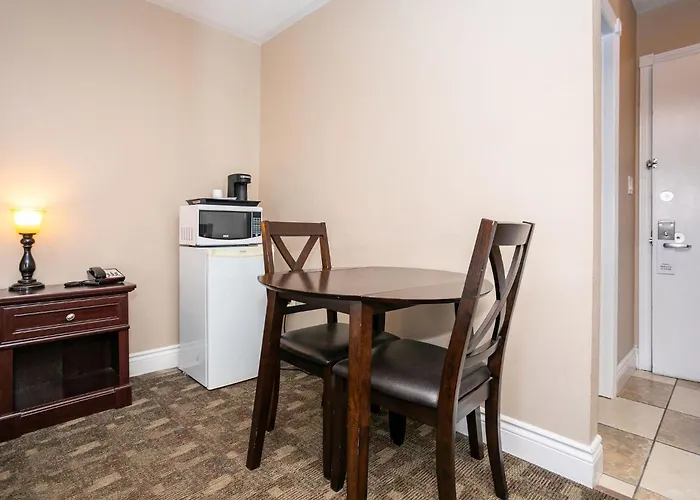 Canadas Best Value Inn & Suites-Charlottetown