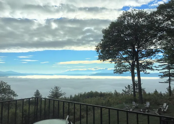 Rl Breathtaking Views, Private Mountain Retreat. Hot Tub, Dog Friendly, Great Location!