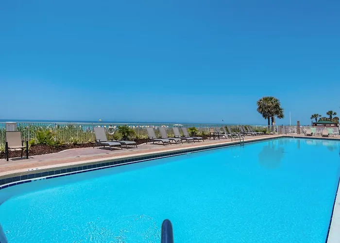 Twin Palms 1701