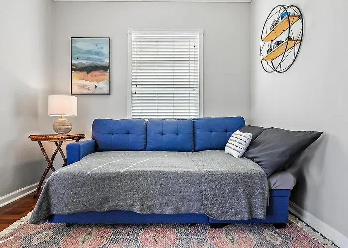 The Hipster Studio In Dtsp