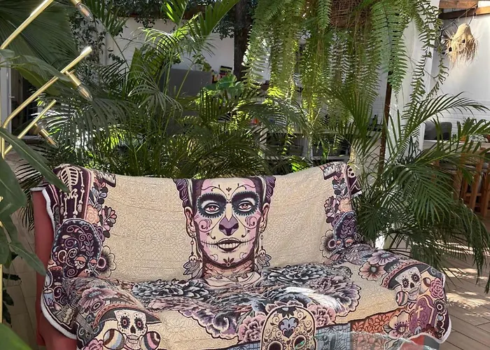 Private Room In A Boho House N1