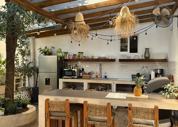 Private Room In A Boho House N1