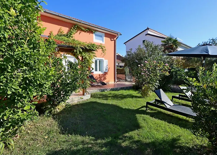 Seaside House For Families With Children Barbat, Rab - 22294
