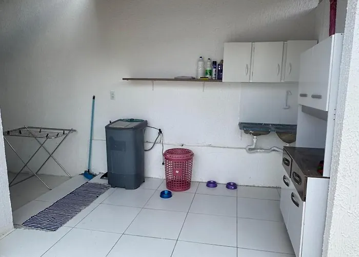 Casa com 2 quartos no Alto do Moura
